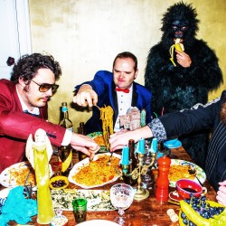 Go! Go! Gorillo (at)